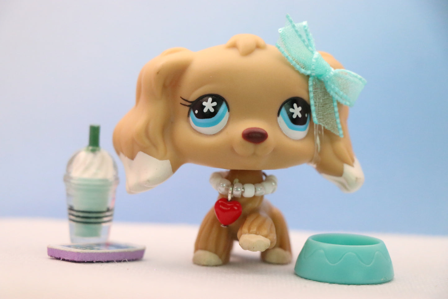 Littlest Pet Shop LPS Cocker Spaniel #748 Flower Eyes +4 Accessories